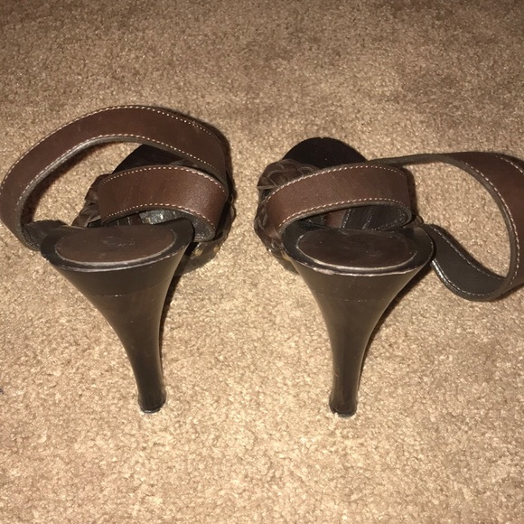 Women’s Gucci shoes - Picture 3 of 6